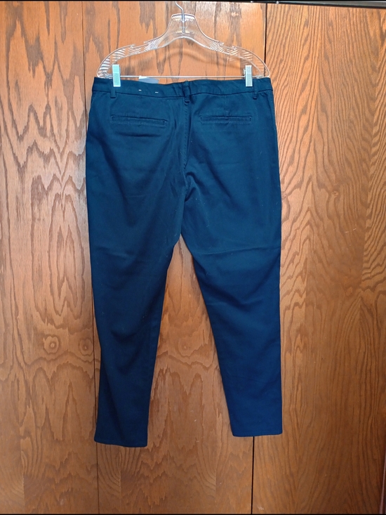 Liz Clairborne Navy Blue Slim Ankle Pants. - Picture 2 of 7